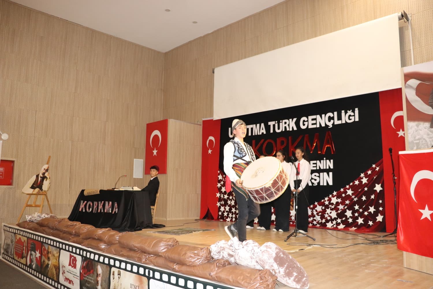 Selendi’de İstiklal Marşı’nın kabulünün 105. yılı anıldı
