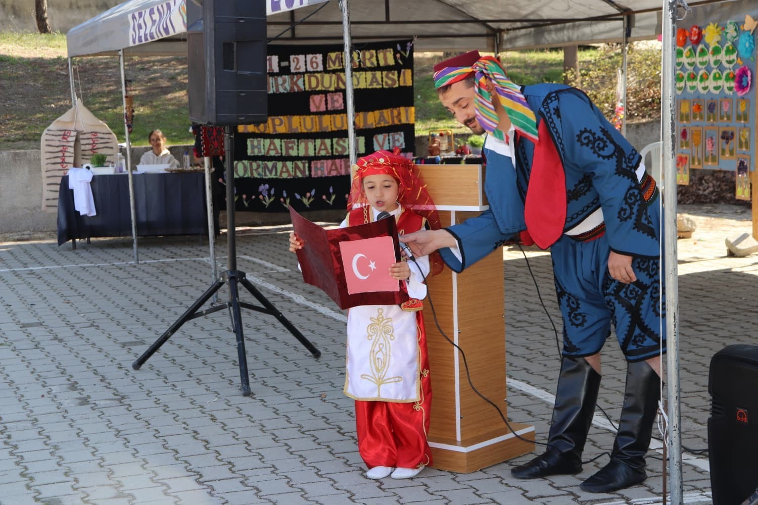 Selendi’de Nevruz coşkusu
Selendi’de Nevruz coşkusu