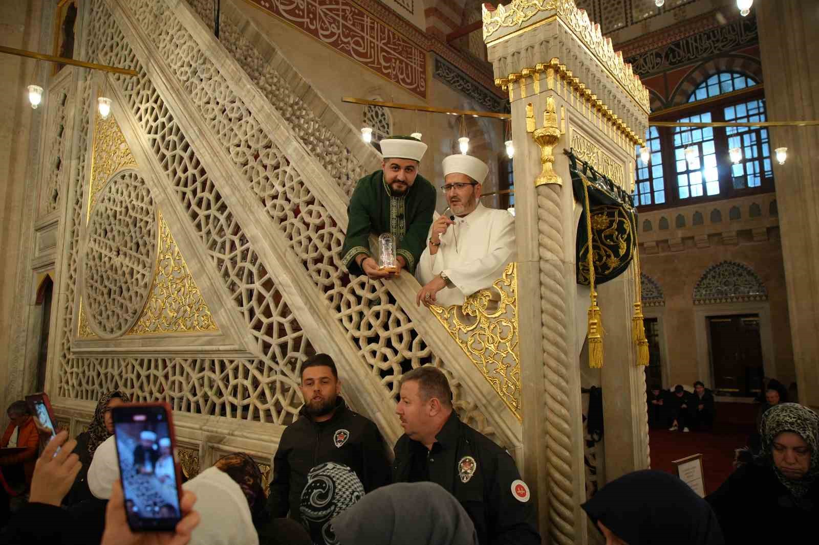 Selimiye Camii Kadir Gecesi’nde doldu taştı
