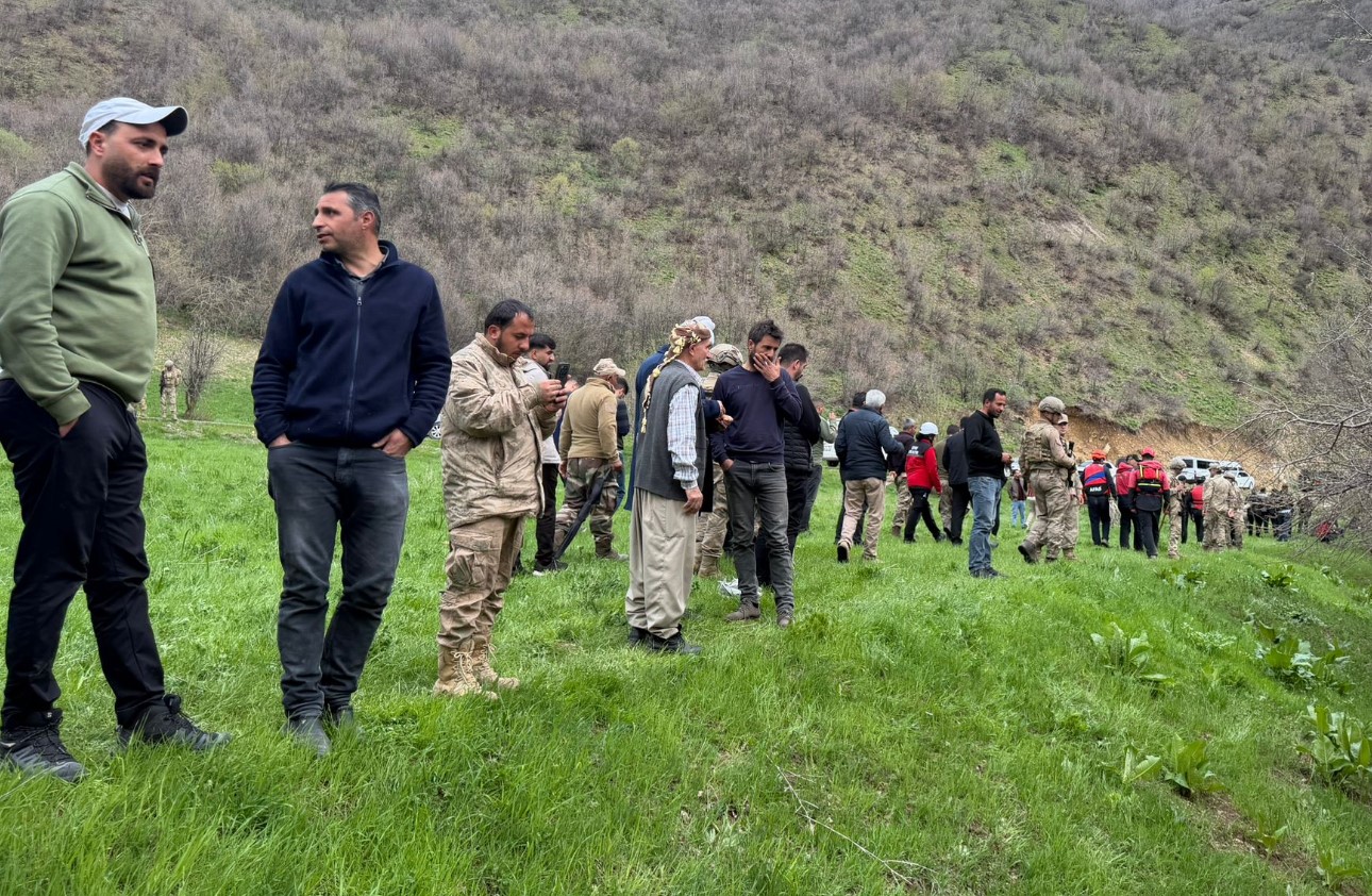 Şemdinli’de dereye düşen çocuğu arama çalışmaları sürüyor
