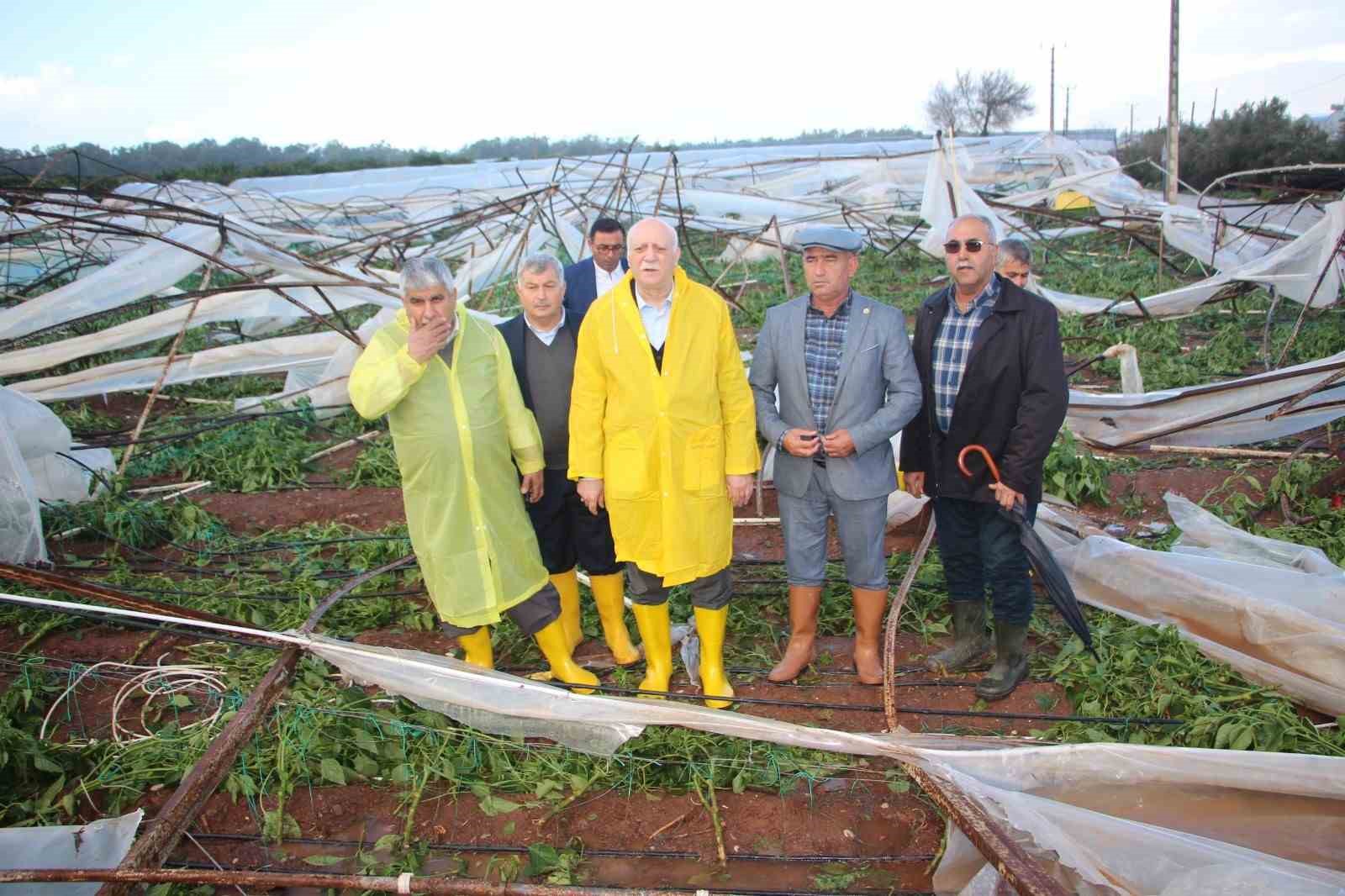 Şemsi Bayraktar’dan sel ve hortumdan zarar gören Antalyalı üreticiler için destek talebi

