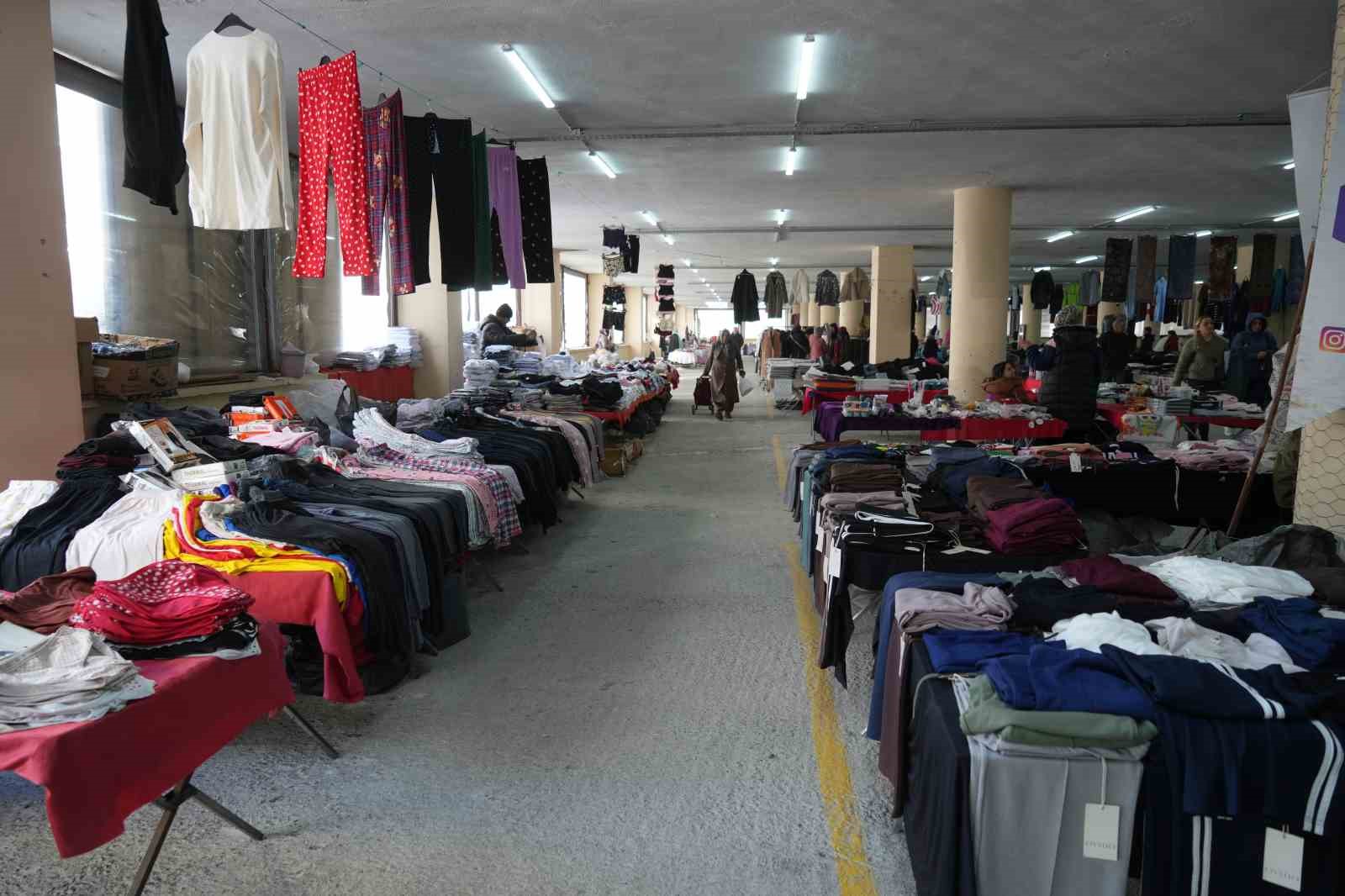 Semt pazarı esnafından ucuzluk çadırlarıyla ilgili çağrı: "5 günden fazla olmamalı"
