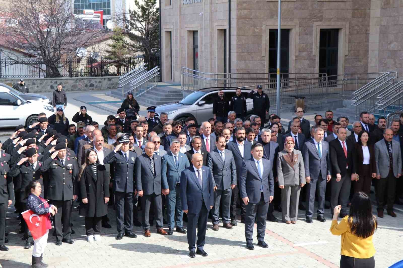 Şenkaya’da kurtuluş coşkusu
Şenkaya’da kurtuluş coşkusu