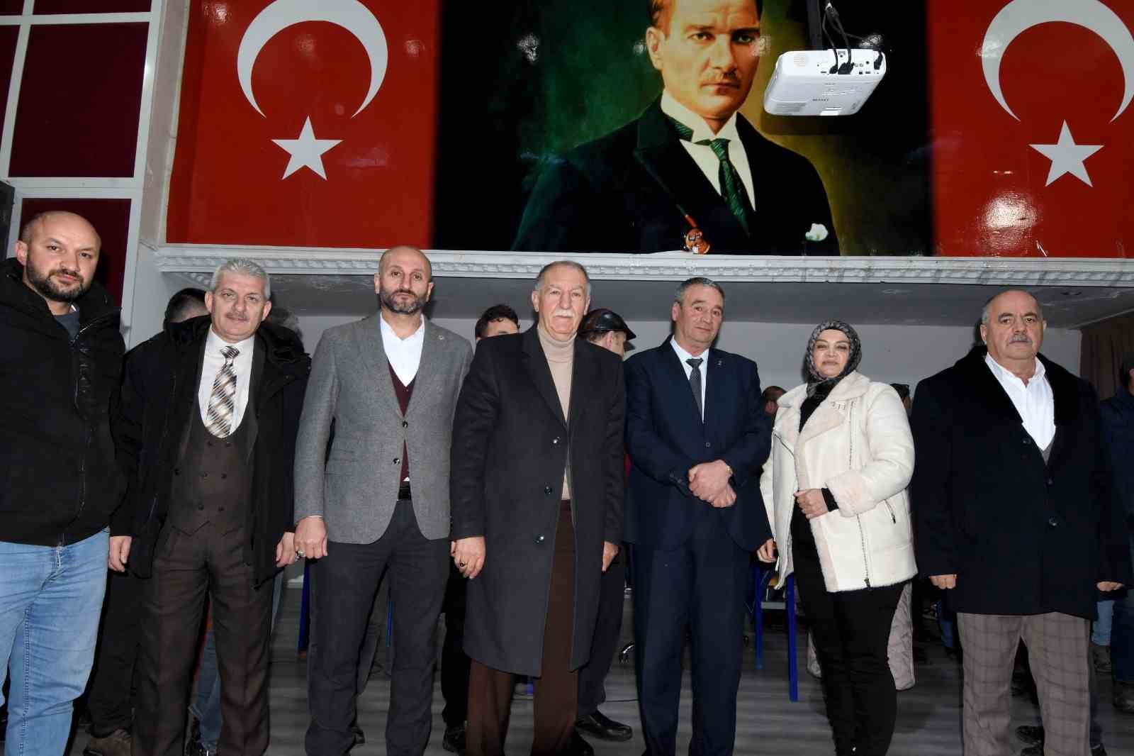 Şenyurt, Pasinler Esnaf Odası’nda güven tazeledi
