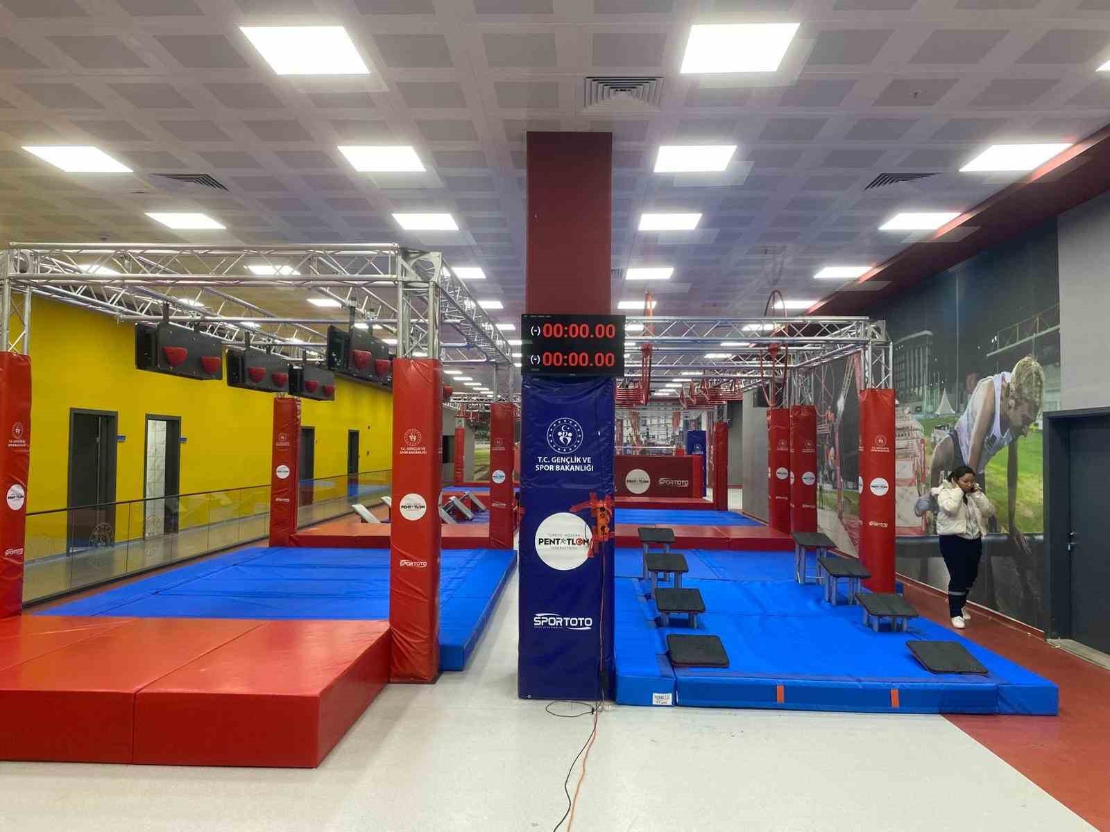 Serhat Aydın: "Türkiye’de ilk defa 5 branşın aynı anda yapılabileceği tesisi sporcularımıza kazandırdık"
