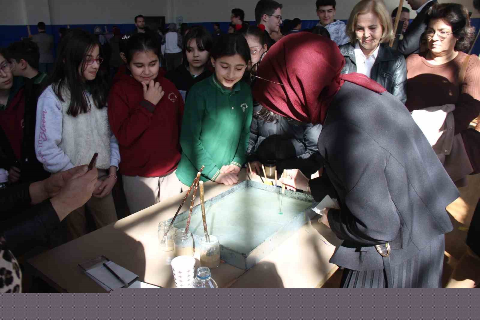 Serik’te "ebru, hat ve naht" sanat sergisi açıldı
