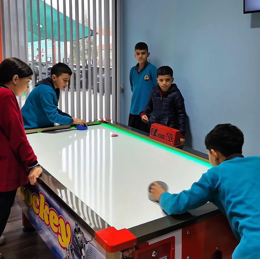 Serinhisar Gençlik Merkezi hizmete girdi
Serinhisar Gençlik Merkezi hizmete girdi