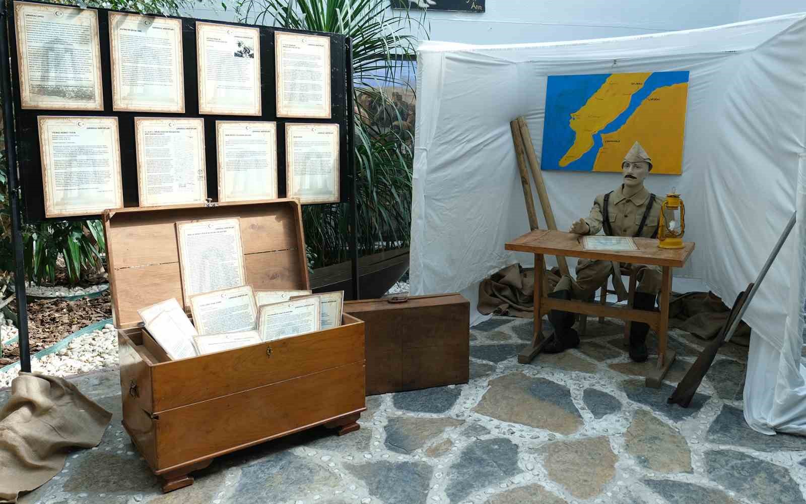 "Sessiz Çizgiler" Sergisi, Çanakkale ruhunu sanatla yaşatıyor
