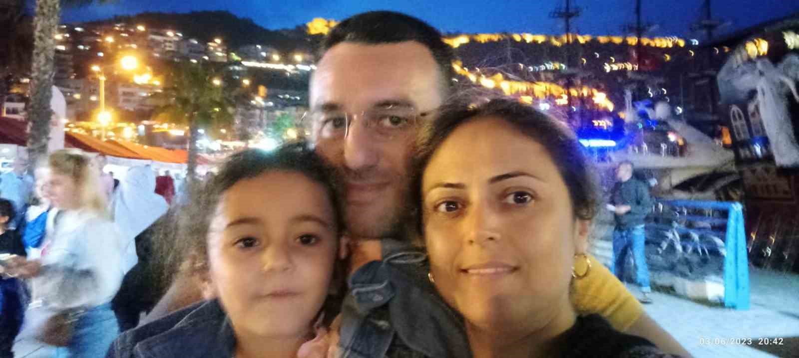 Sevgililer Günü’nde eşinden gelen hayat
