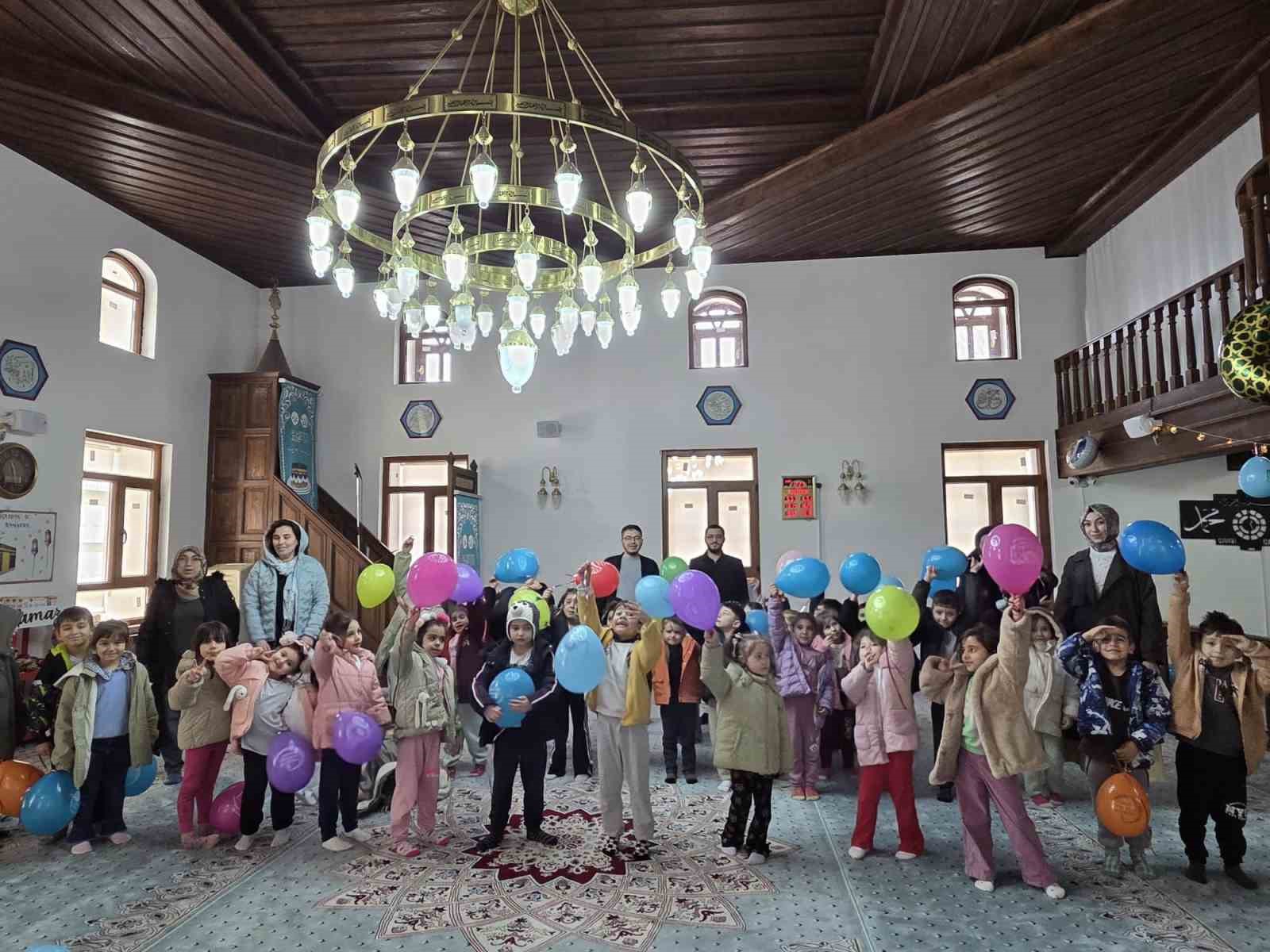 Seyitgazi’de ’Cami-Çocuk Buluşması’ coşkusu
