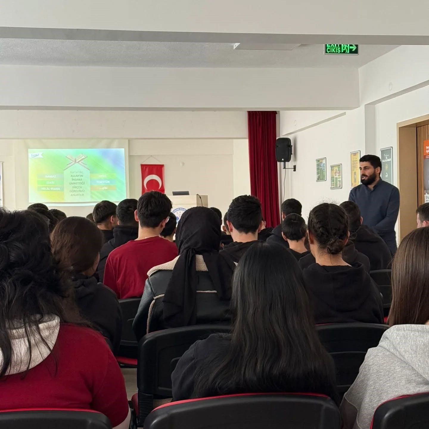 Seyitgazi’de ’Cami ve Hayat’ konulu seminerler başladı
