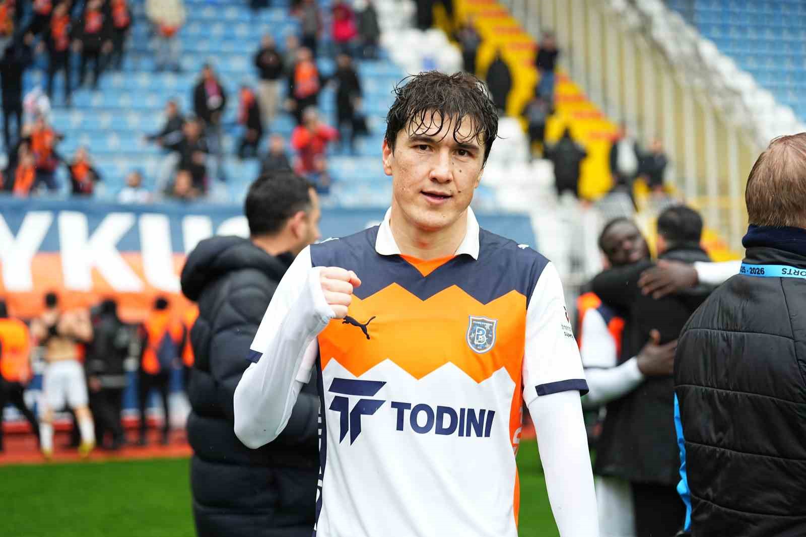 Shomurodov, gol krallığı yarışında zirveye ortak oldu
