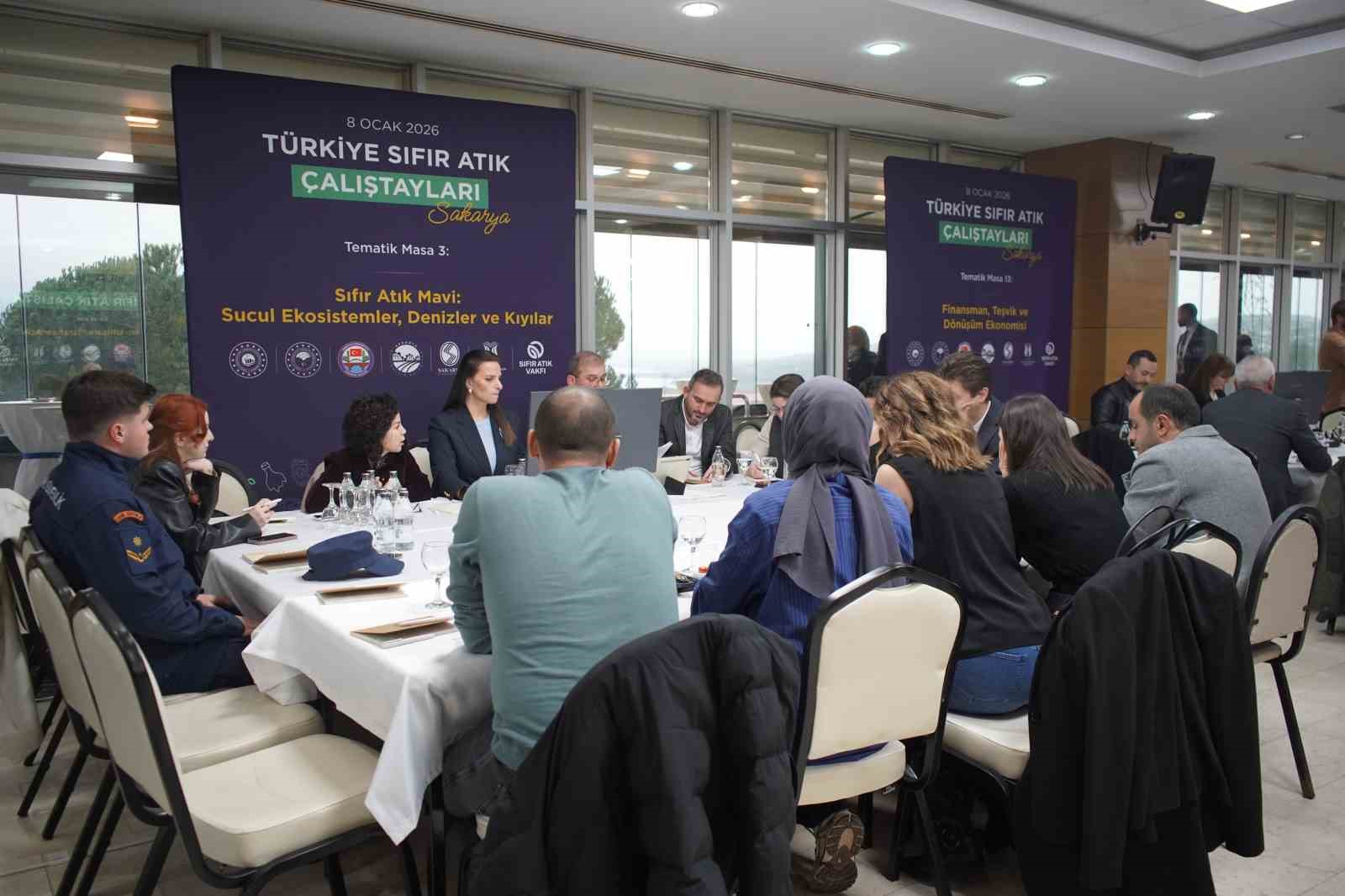 Sıfır Atık stratejileri Sakarya’da masaya yatırıldı
Sıfır Atık stratejileri Sakarya’da masaya yatırıldı