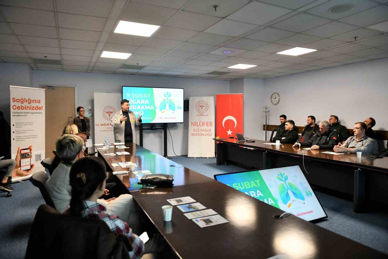 Sigarayı bırakan 25 çalışana sertifikaları takdim edildi
