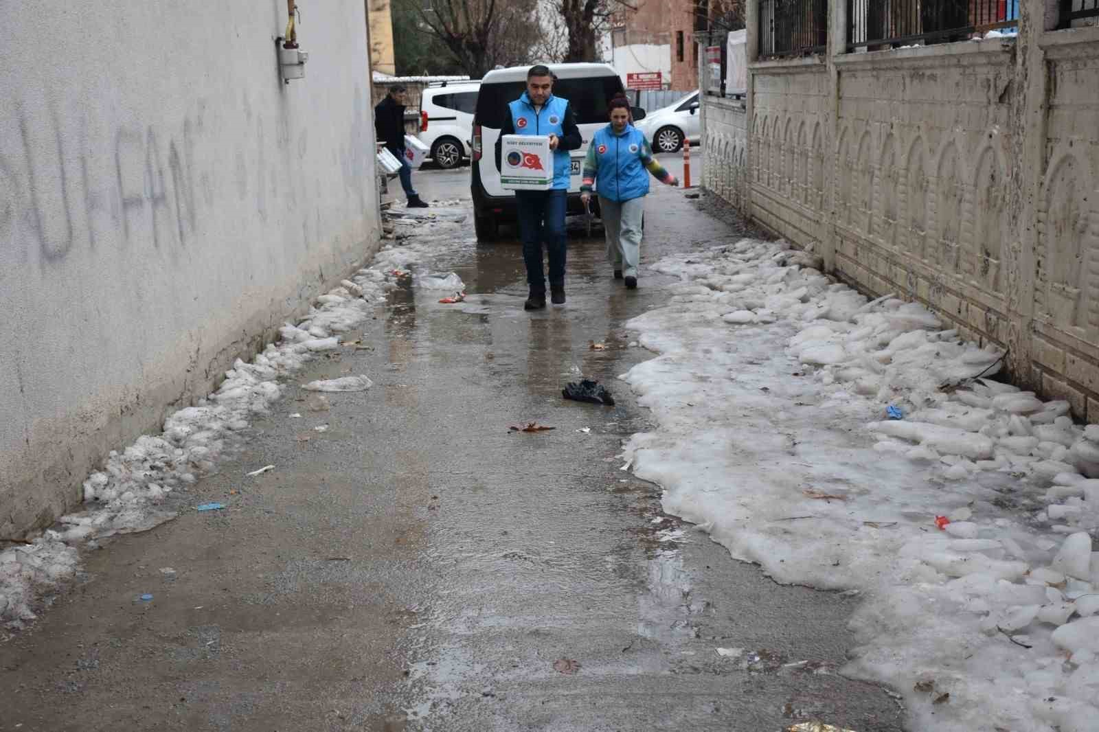 Siirt Belediyesi’nden çölyak ve fenilkeonüri hastalarına gıda desteği
