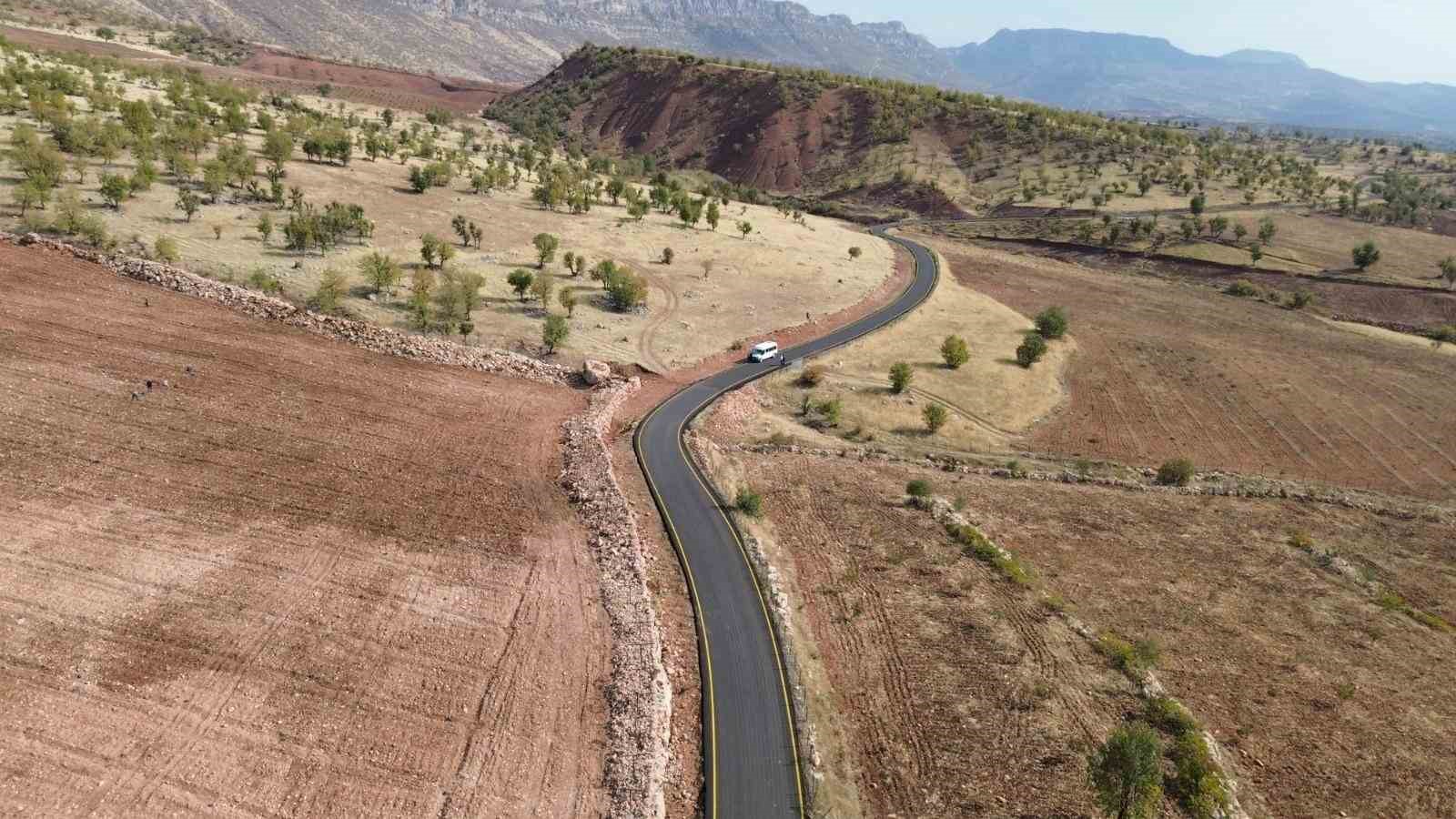 Siirt’te 2025 yılında 3,3 milyar TL tutarında kara yolu yatırımı
