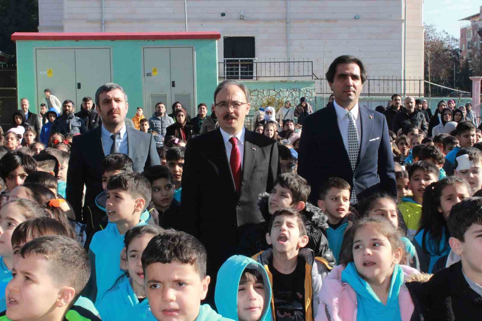 Siirt’te 90 bin 552 öğrenci karne heyecanı yaşadı
