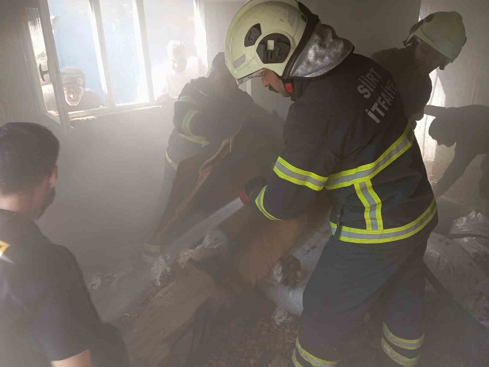 Siirt’te ev yangını
