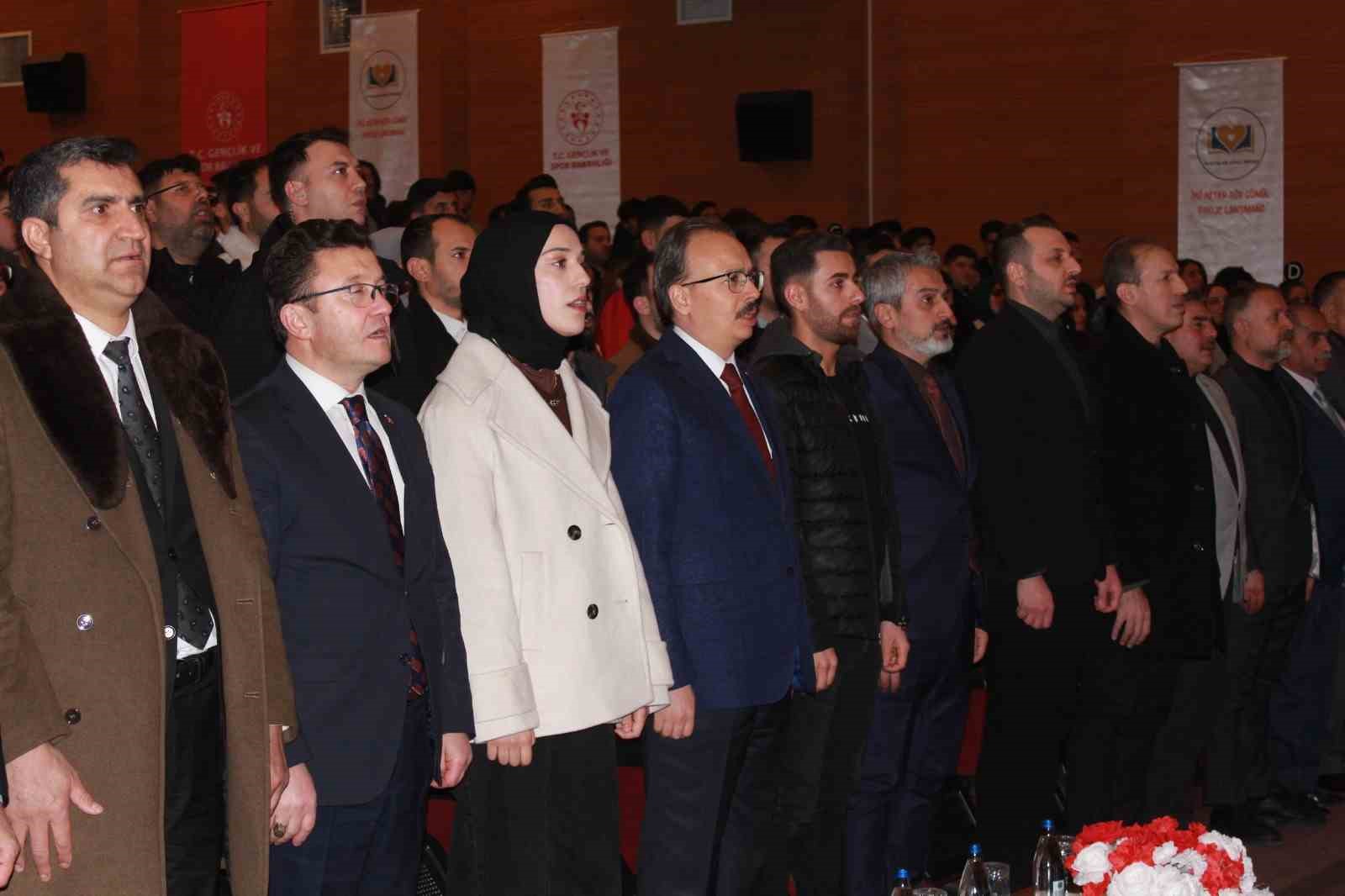 Siirt’te ’İki Kitap Bir Gönül Projesi’ tanıtıldı
