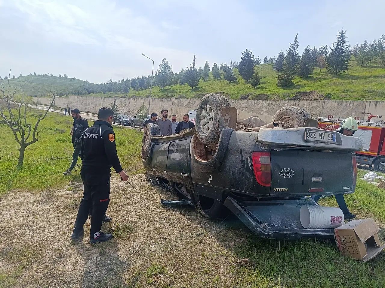 Siirt’te kontrolden çıkan araç takla attı: 1 yaralı
