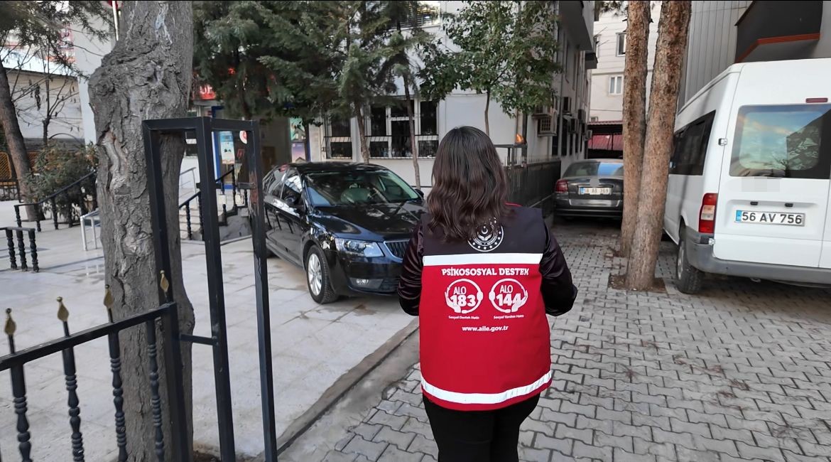 Siirt’te kurumlara ‘koruyucu ailenin’ önemi anlatıldı
