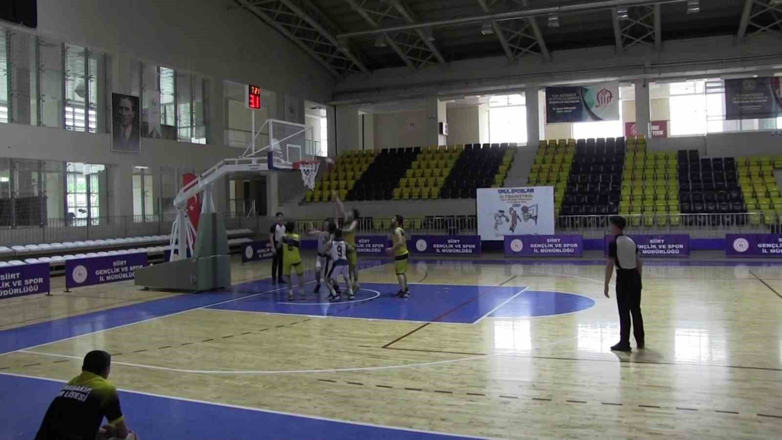 Siirt’te okul sporları 3x3 basketbol heyecanı tamamlandı
