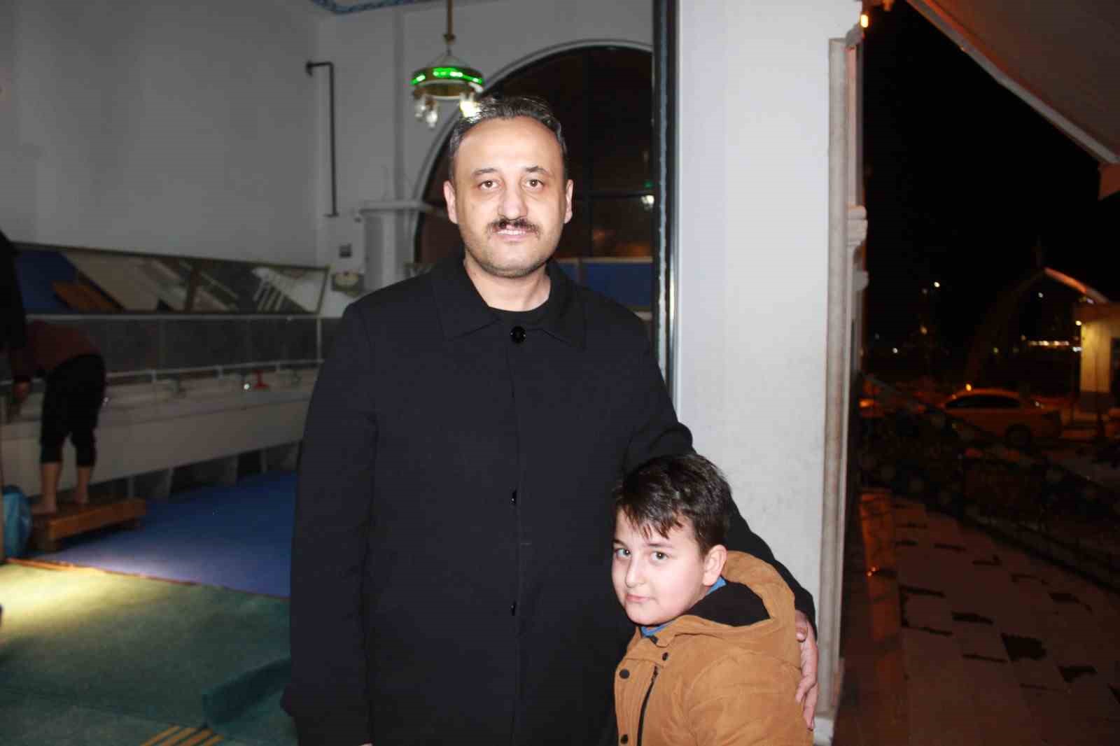 Siirt’te Ramazan ayının ilk teravih namazı kılındı
