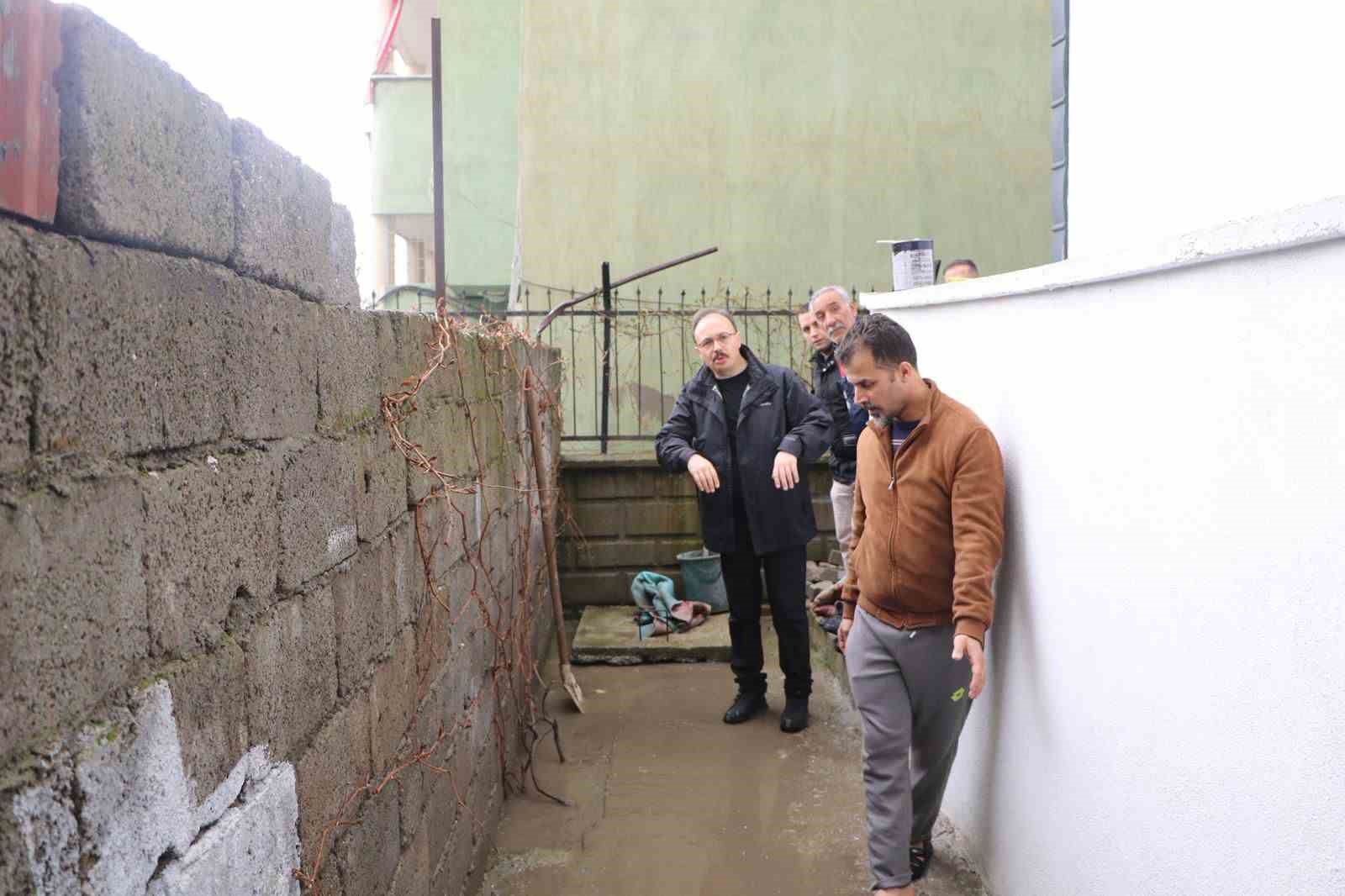 Siirt’te sel nedeni ile Kezer Köprüsü zarar gördü
