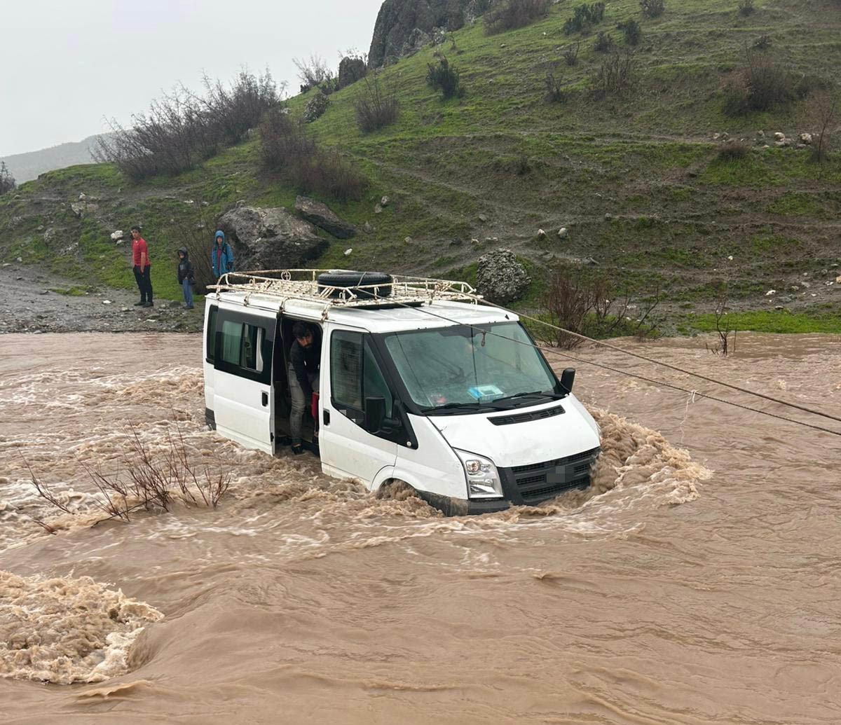 Siirt’te selde mahsur kalan kalp hastası kadın hayatını kaybetti
