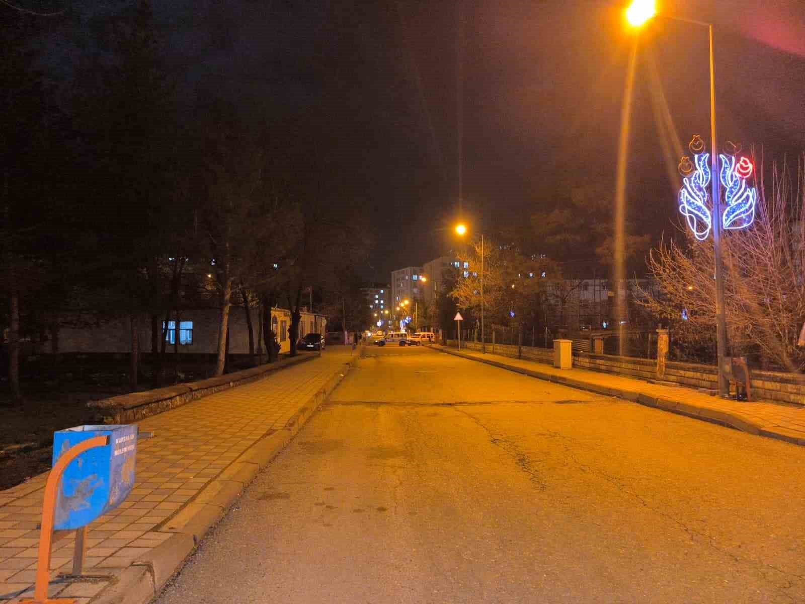 Siirt’te şüpheli paket imha edildi
