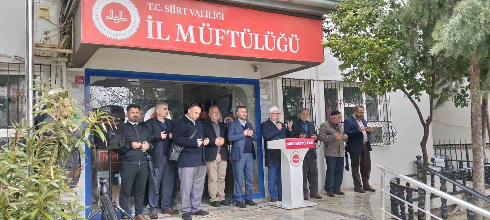 Siirt’te umreciler dualarla uğurlandı
