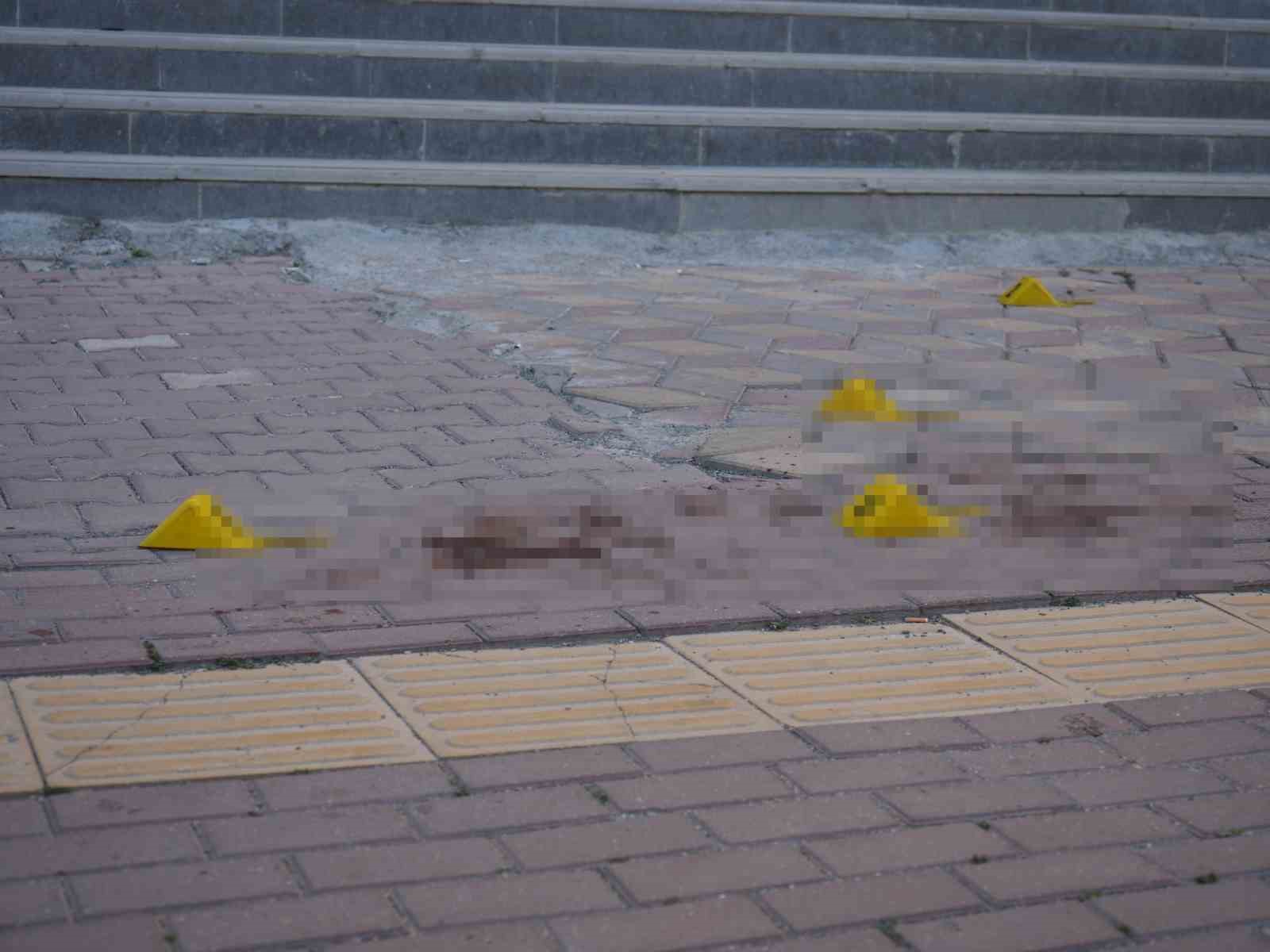 Silahla vurulan vatandaşa yerde yatarken tekme atan sanığa müebbet hapis cezası
