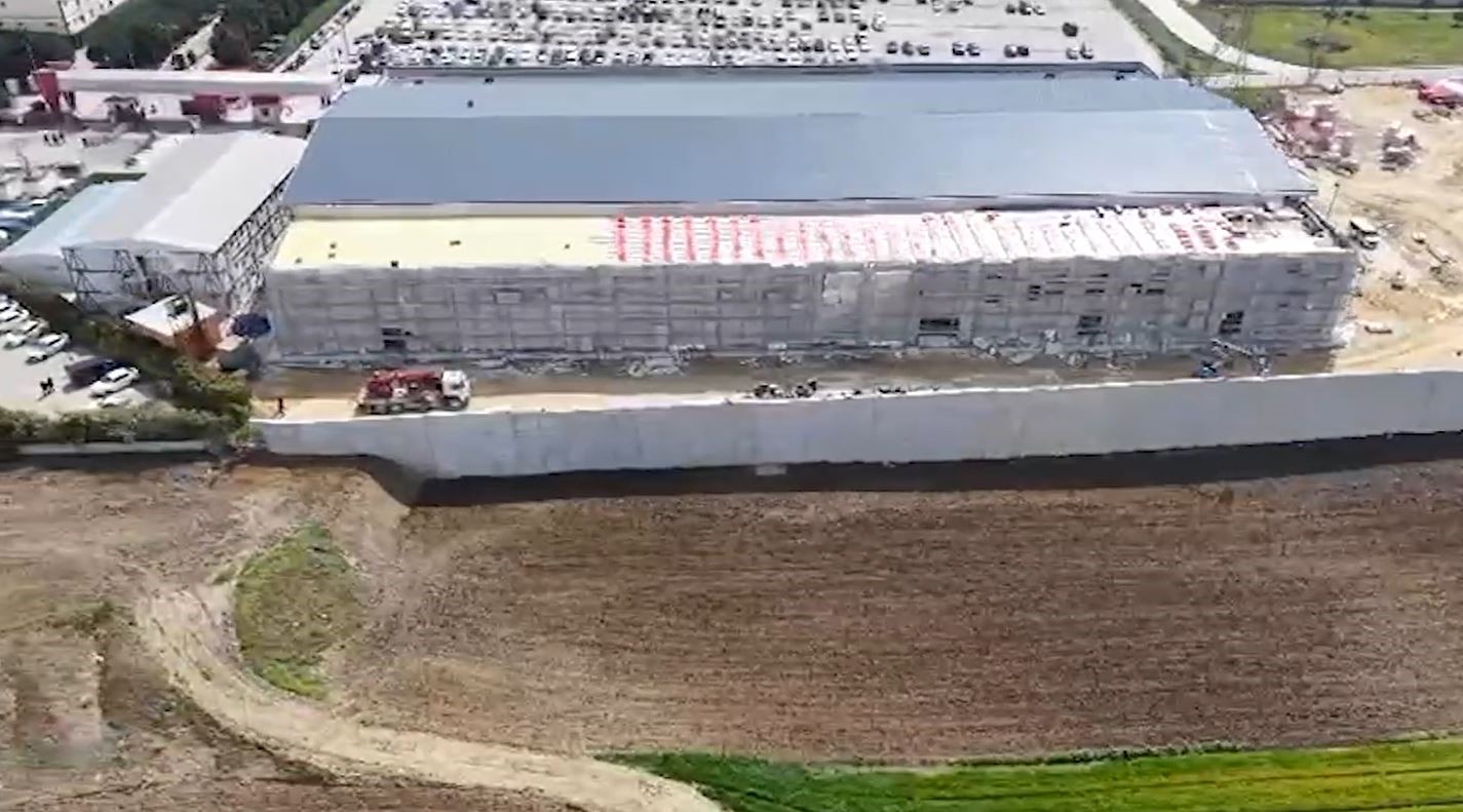 Silivri’ye inşa edilen duruşma salonu havadan görüntülendi
