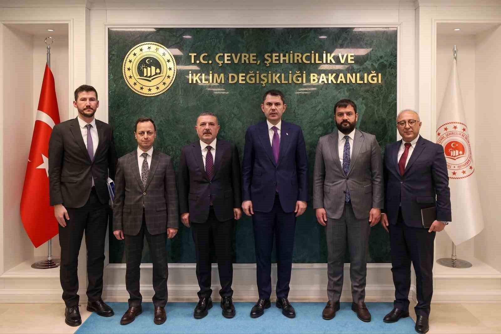 Sincan Belediye Başkanı Ercan, Bakan Kurum ile görüşme gerçekleştirdi
