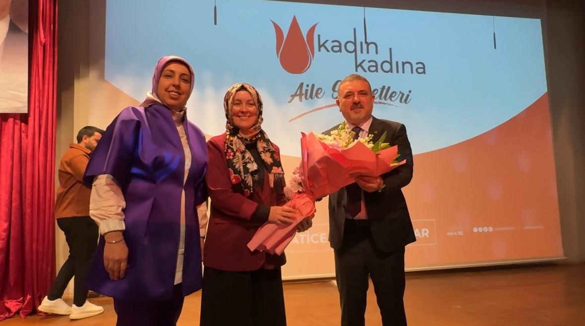 Sincan Belediyesi’nden kadınların hayatına dokunan sohbetler
