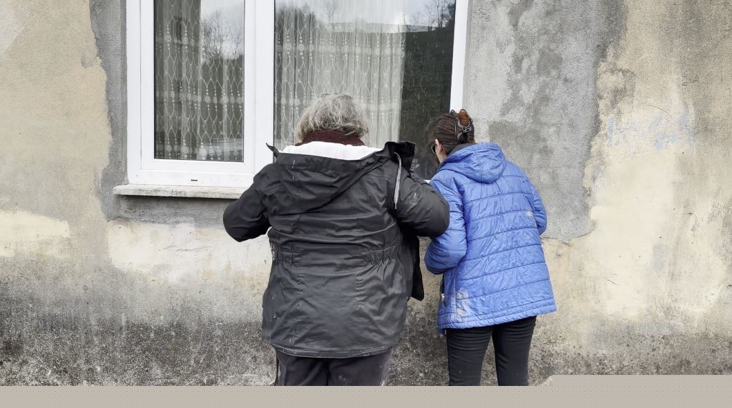 Sınır dışı edilen Rus kadının evinde 4 gündür aç olan 12 hayvan kurtarıldı
