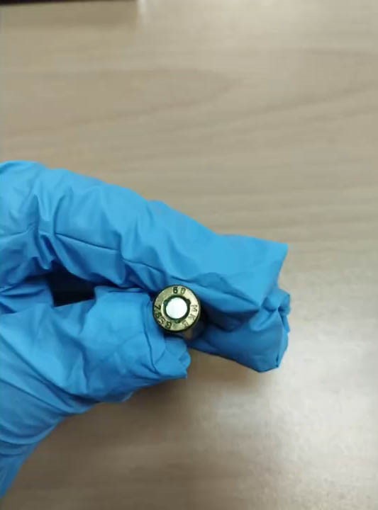 Sınırda kaçakçılık operasyonu: Minibüste silah ve mühimmat ele geçirildi
