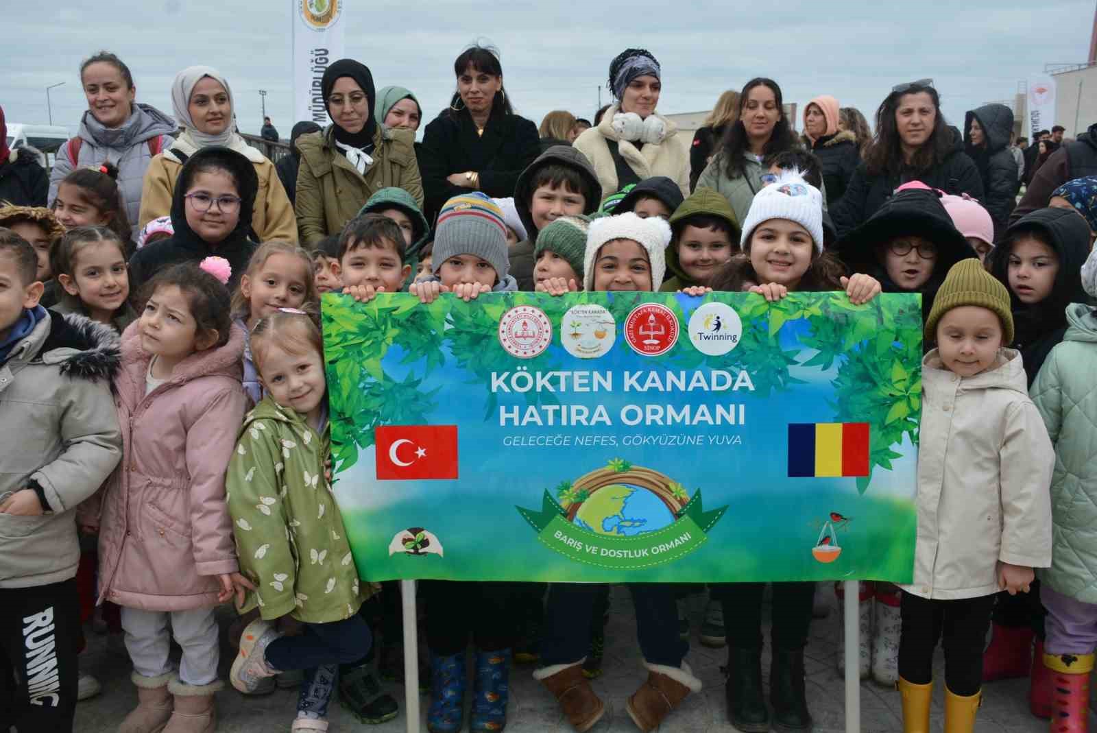 Sinop’ta 5 bin 700 fidan toprakla buluştu
