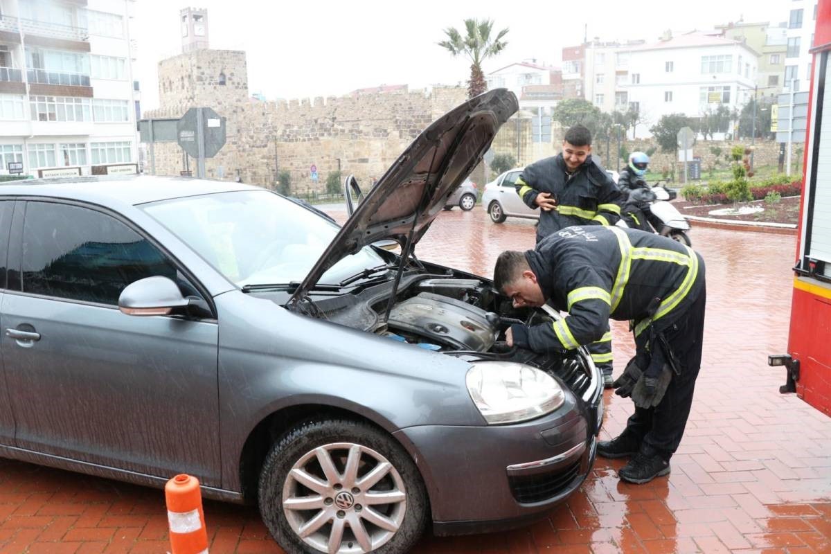 Sinop’ta araç yangını
