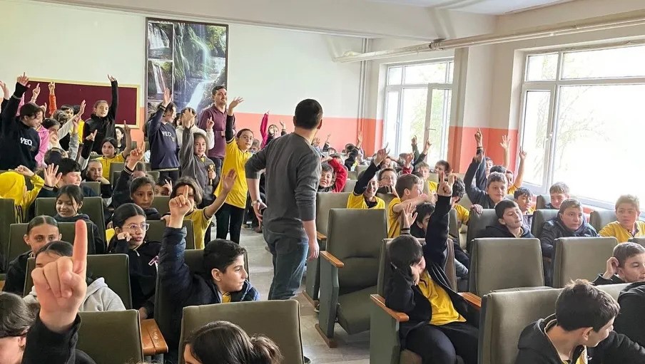 Sinop’ta çocuklar eğlenerek sağlıklı yaşamı öğreniyor
