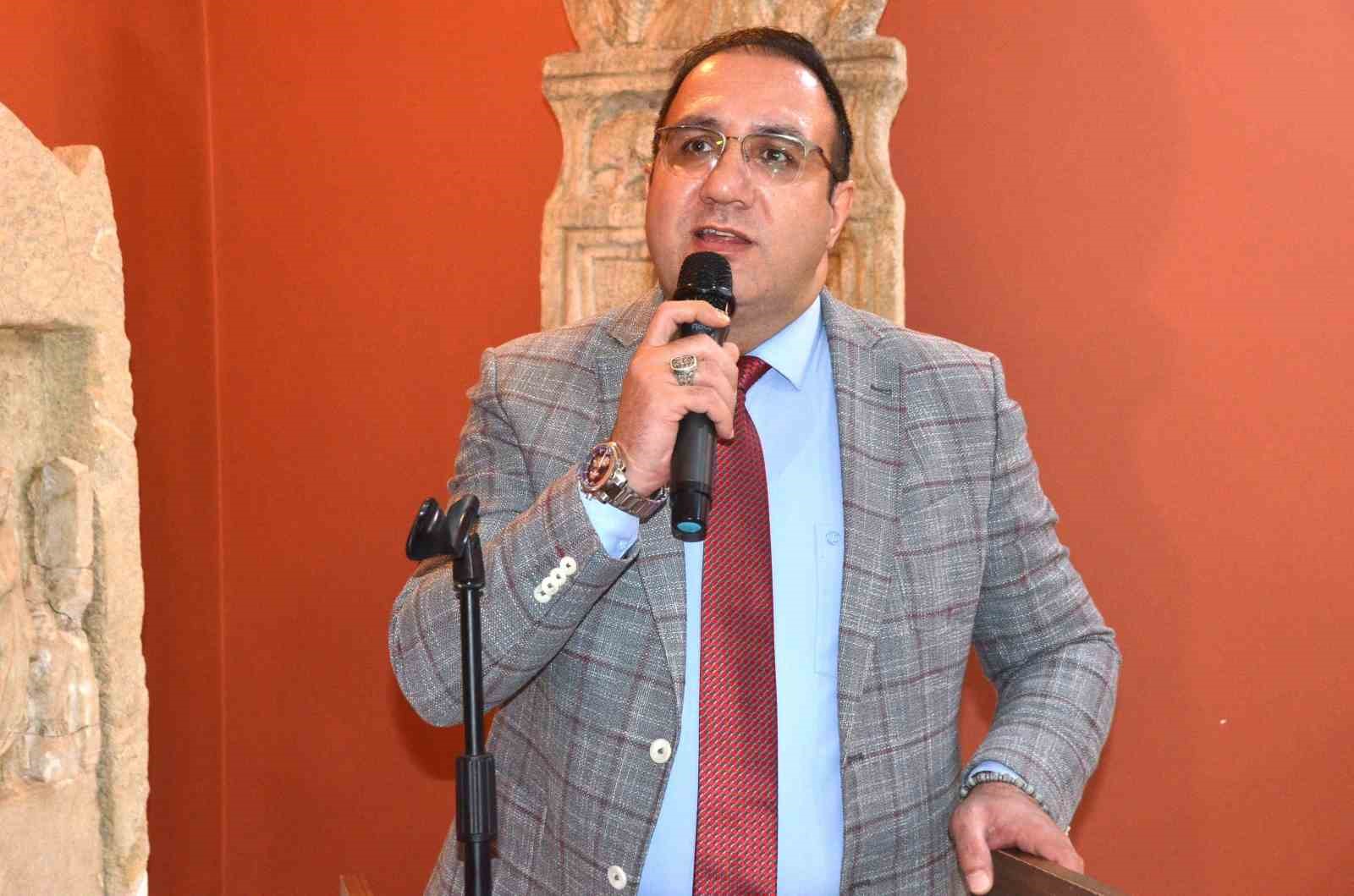 Sinop’ta ’Gelincik Lahdi’ konferansı ve sergisi
