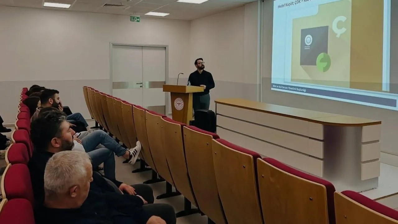 Sinop’ta hastane personeli afetlere karşı bilinçleniyor
