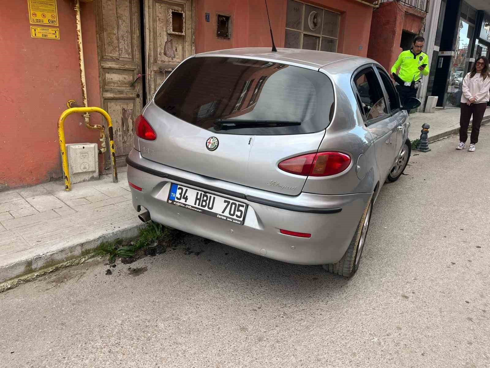 Sinop’ta otomobiller çarpıştı: 3 yaralı
