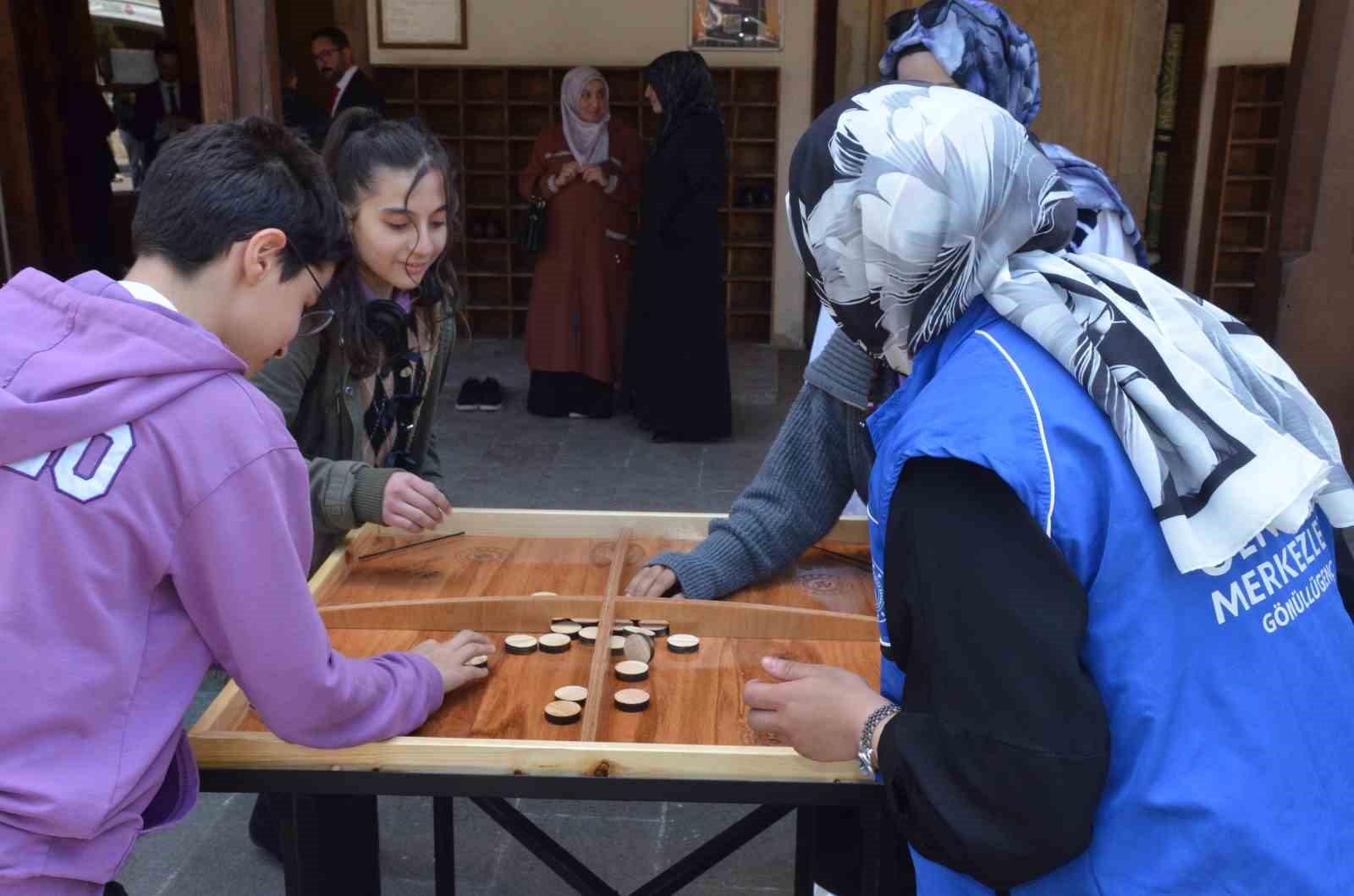 Sinop’ta tarihi camide anlamlı buluşma
