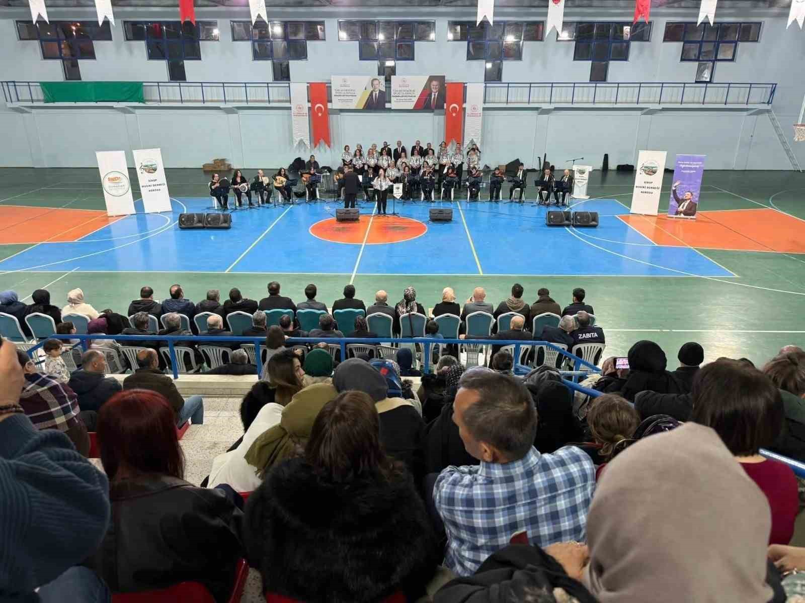 Sinop’ta Türk halk müziği rüzgarı
