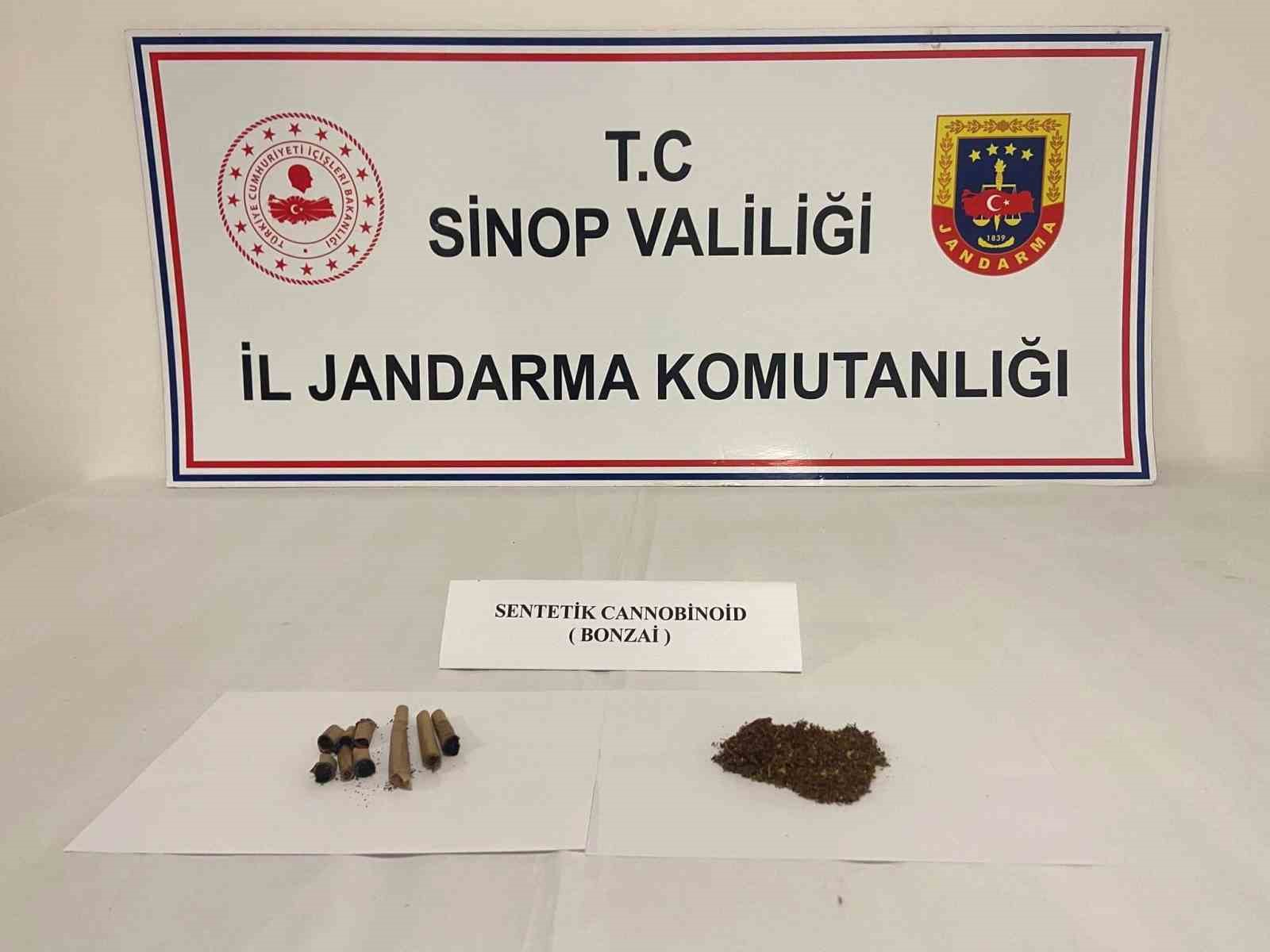 Sinop’ta zehir tacirlerine operasyon: 7 gözaltı
