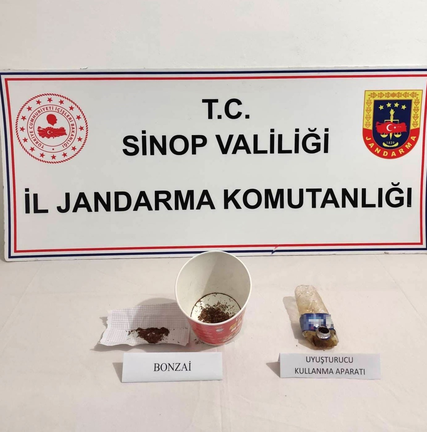 Sinop’ta zehir tacirlerine operasyon: 7 gözaltı
