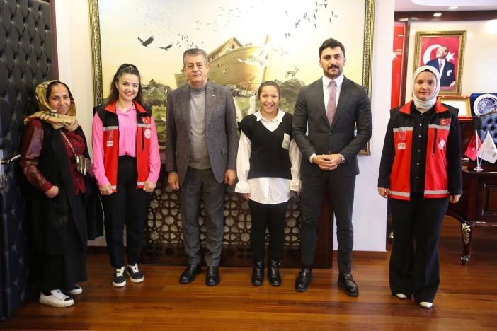 Şırnak’ta engelli çocuğun başkanlık hayali gerçek oldu
