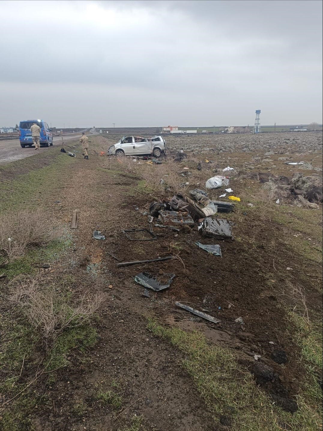 Şırnak’ta Iraklı turistleri taşıyan araç devrildi: 2 ölü, 6 yaralı
