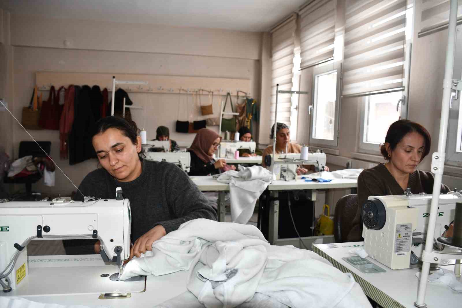 Şırnak’ta kadınlar öğrenciler için seferber oldu
